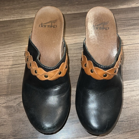 Dansko clogs - Picture 3 of 4